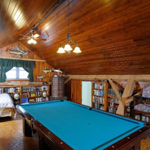 Barn Loft Multi-Purpose Guest Room
